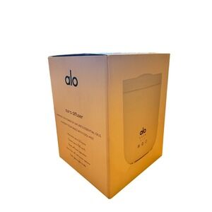 Alo Yoga Aura Diffuser White Cool Mist Humidifier Ultrasonic Essential Oil Timer